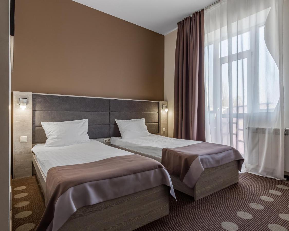 Ambassador Plaza Hotel Kiev Buitenkant foto